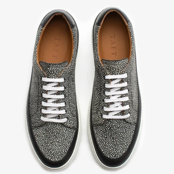 The Fifth Ave Sneaker In Stone Pebbled Leather | -TAFT Best Sale